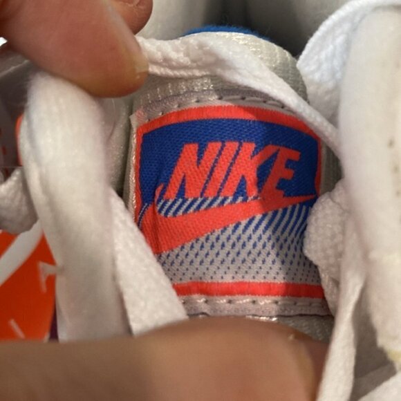 Nike Air Tech Challenge 2 Size 9.5 - Picture 9 of 12